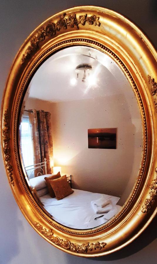 Sheena'S Dartmouth Chalets Esterno foto