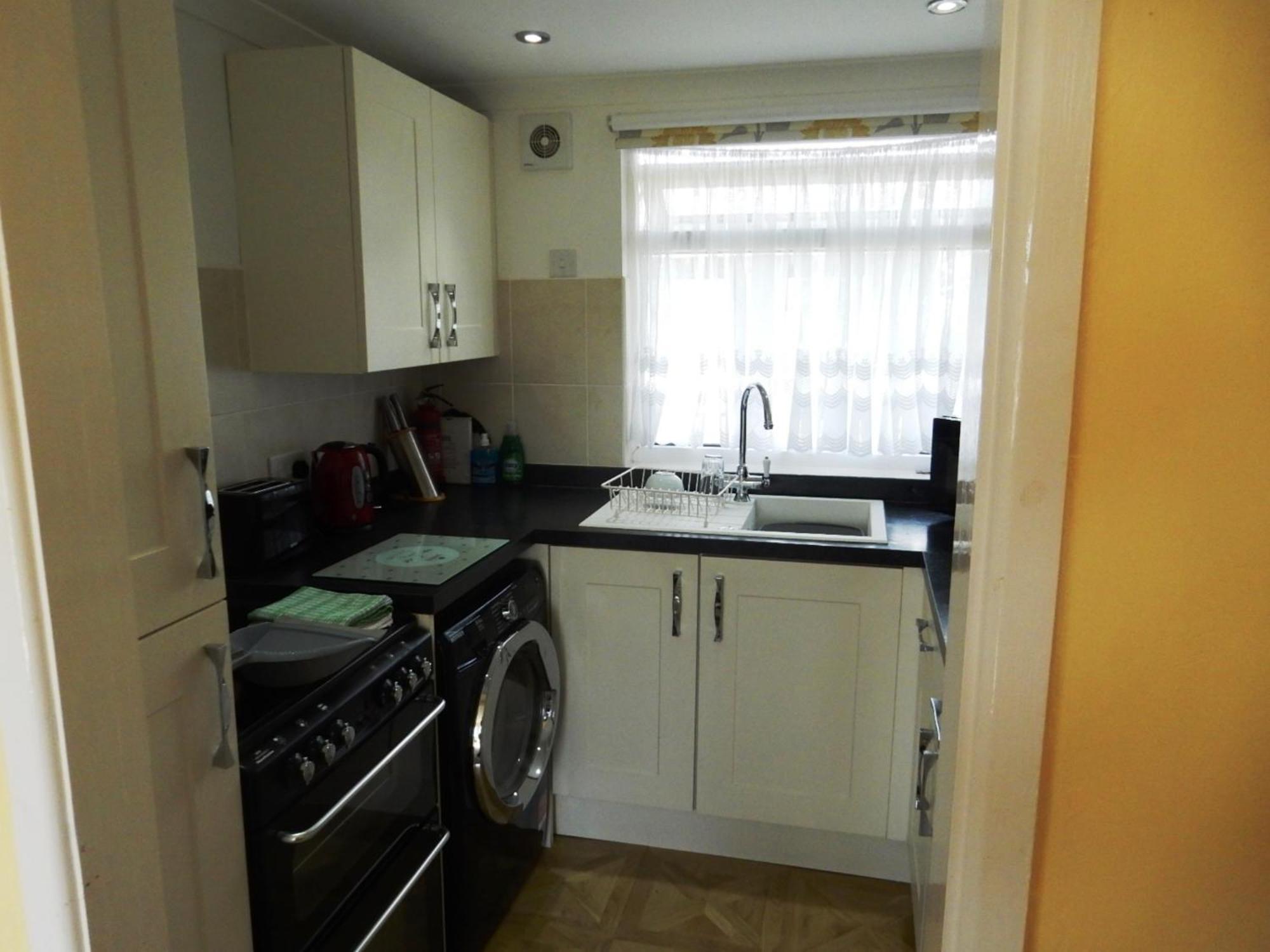 Sheena'S Dartmouth Chalets Esterno foto
