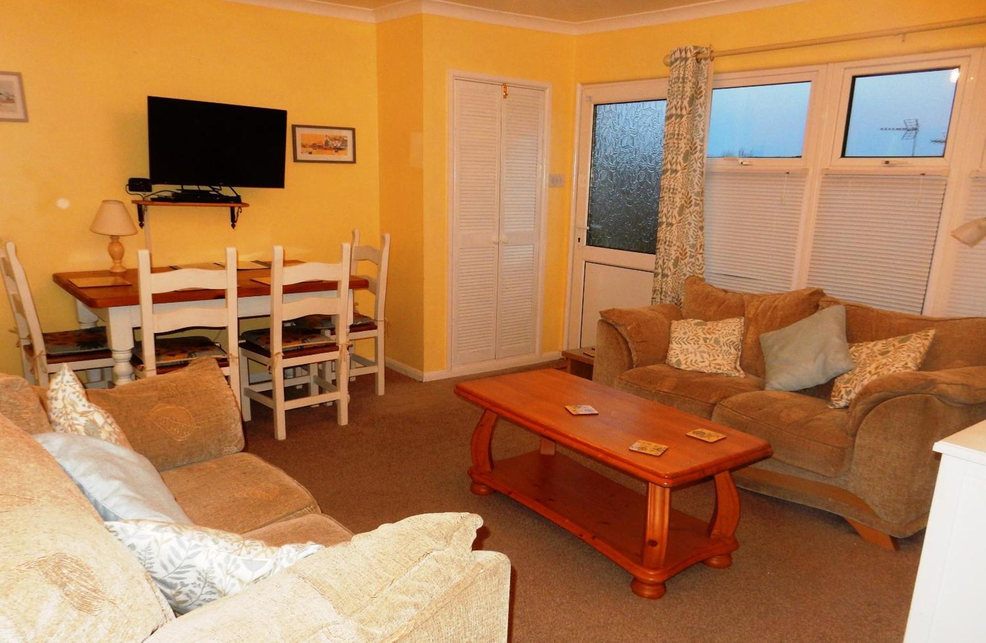 Sheena'S Dartmouth Chalets Esterno foto