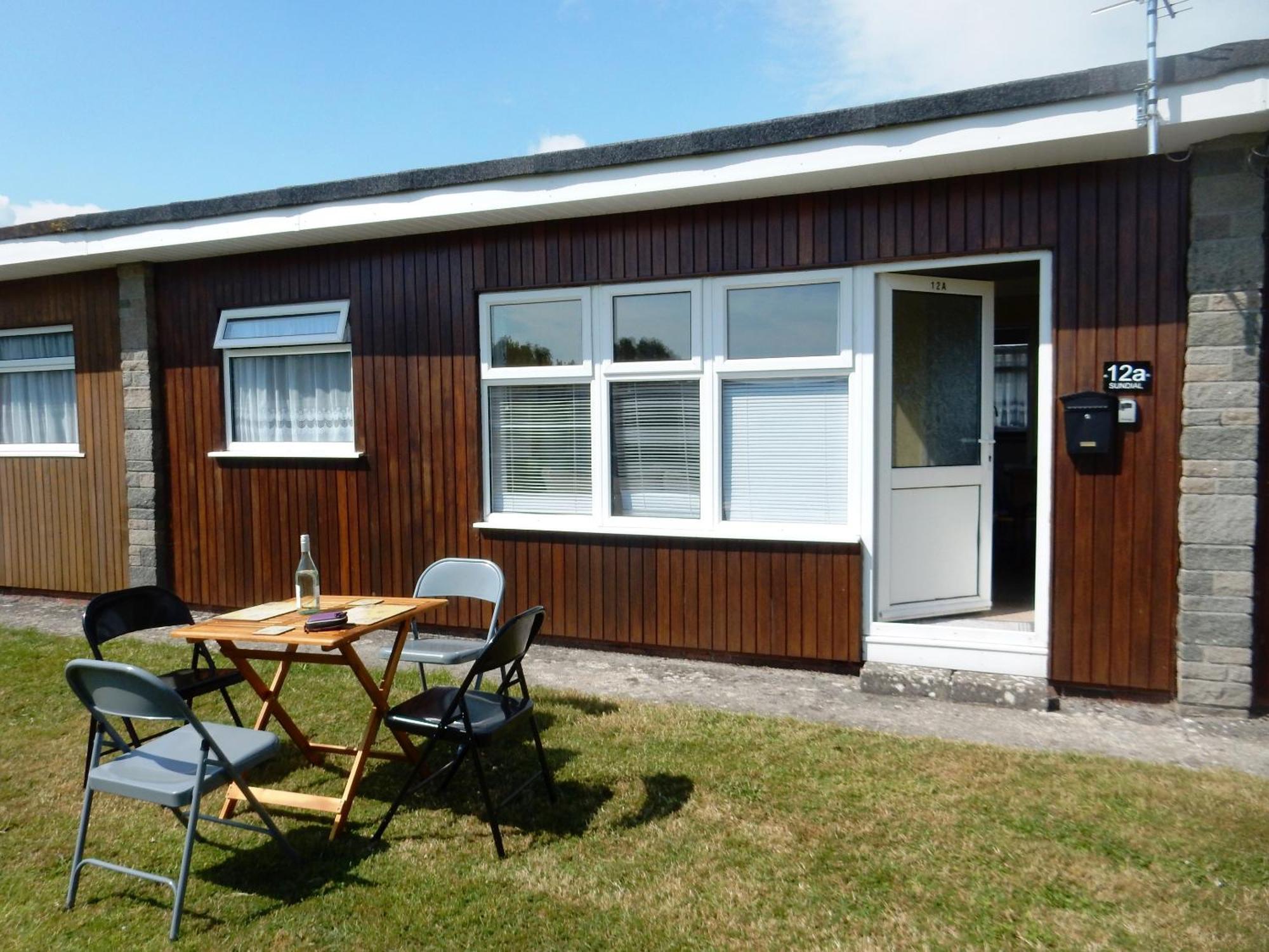 Sheena'S Dartmouth Chalets Esterno foto